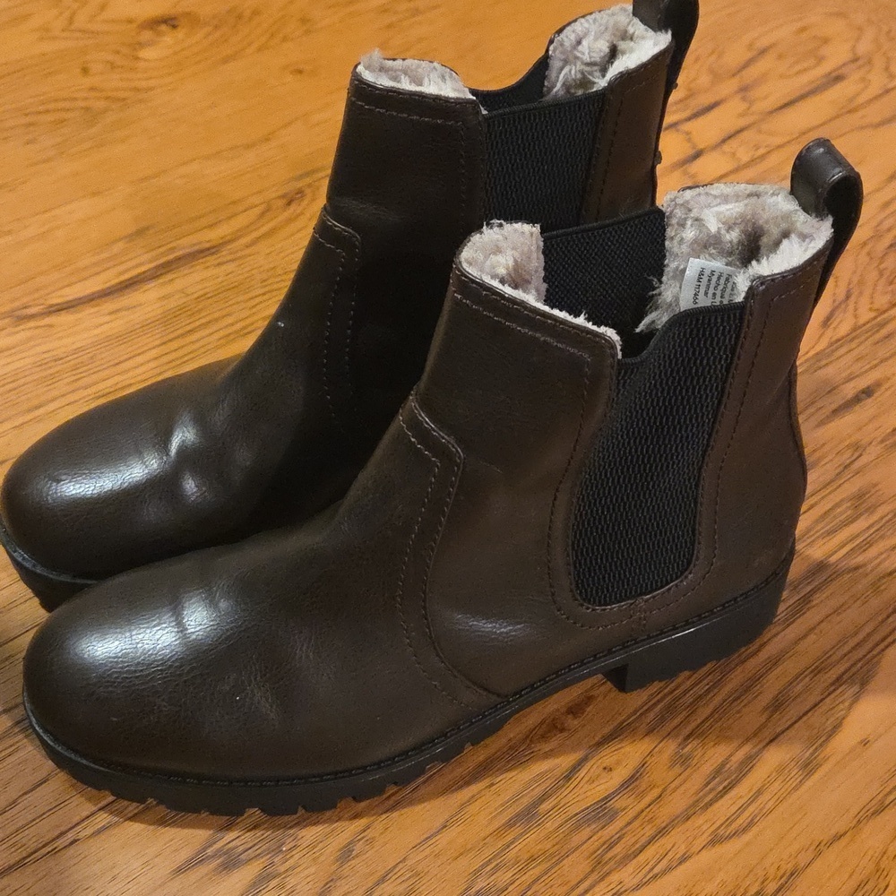 H&M Faux Fur Lined Boots Chelsea